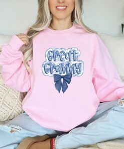 great granny shirt for grandma blue bow sweatshirt funny mothers day gift unique birthday gift for grandmother avhjo