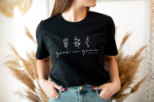 grow in grace mama shirt for mom life with bible verse flower design perfect for mothers day gifts etcqc scaled