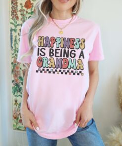 happiness is being a grandma shirt cute grandma t shirt for grandmothers and grandma to be gifts wz70z