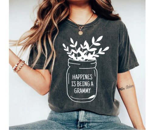 happiness is being a grandma shirt cute new grandma t shirt mothers day gift cool nana shirt best grandma ever tee k5fd9