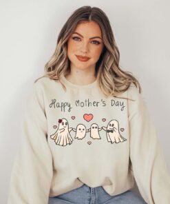 happy mothers day ghost sweatshirt for mom to be cute spooky gift from kids unique mothers day sweater yo6kp