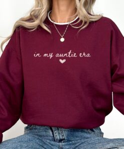 in my auntie era sweatshirt cool aunt shirt for pregnancy announcement mothers day birthday gift aunt sweater zmj2d