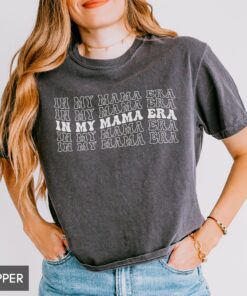 in my mama era shirt for moms trendy cropped oversized t shirt retro mama tee for mothers day and birthdays xbdba