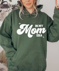 in my mom era hoodie retro mom life sweatshirt best gift for new moms and birthday celebrations 9ivcc