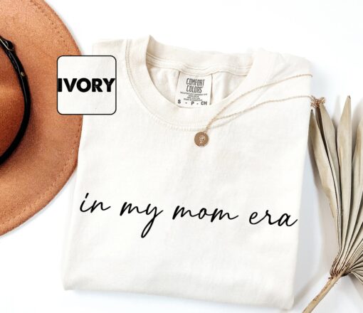 in my mom era shirt funny mom t shirt for concerts new mom pregnancy outfit best mom ever shirt 76mfs scaled
