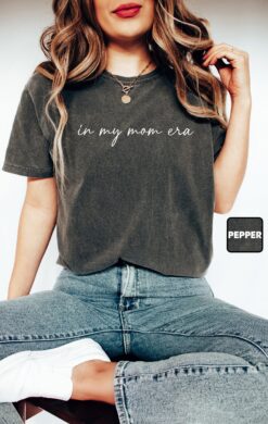 in my mom era shirt funny mom t shirt for concerts new mom pregnancy outfit best mom ever shirt ettln scaled