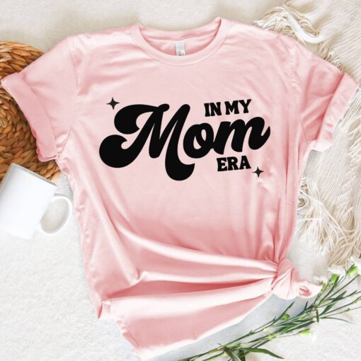 in my mom era shirt retro vintage mom tee birthday gift for new moms cute mom life apparel e2zst