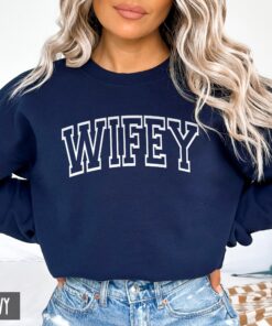 just engaged sweatshirt for women unisex crewneck wifey shirt bridal shower anniversary gift honeymoon apparel c7xhb