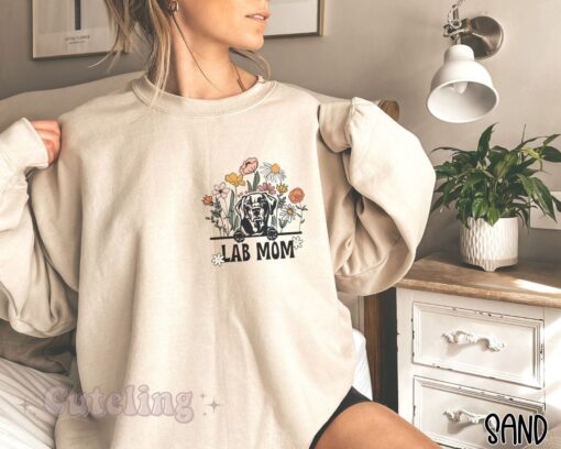 lab mom sweatshirt with wildflowers for labrador retriever owners unique gifts for lab mama dog lovers aflrs