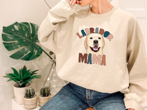 labrador mama shirt for dog lovers cute labrador mom tee ideal gifts for labrador dog owners and dog mamas