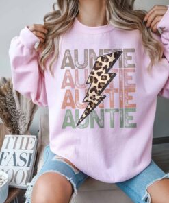 leopard aunt t shirt best aunt ever gift for new auntie aunt to be cute aunt crewneck sweatshirt tm4mk