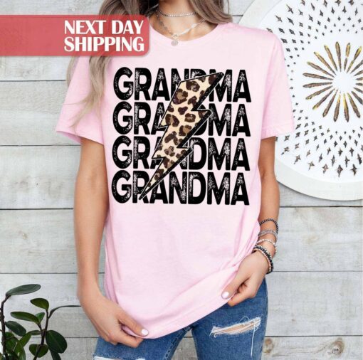 leopard grandma shirt for nana cute grandmother tee retro grandma life top gift for new grandma and grandma to be avtrd