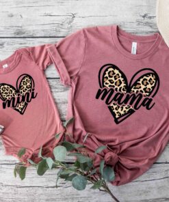 leopard mama mini matching shirt for mothers day cute mom life t shirt mamas girl leopard print tee 6bopu