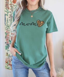 leopard mama shirt cute mom life t shirt for mothers day best mom ever heart design comfortable fit hbbda