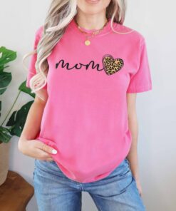 leopard mama shirt cute mom life t shirt for mothers day best mom ever heart design comfortable fit hndw7