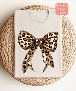 leopard print bow sweatshirt for women cute coquette aesthetic crewneck trendy fashion top casual wear aagi7