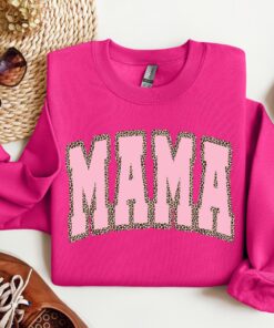 leopard print mama sweatshirt pink crewneck retro style for new moms pregnancy announcement and valentines day gifts 2ggsv