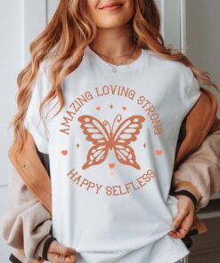 loving strong mom butterfly shirt cute mom t shirt for mothers day best mom ever gift unique mom life tee igfiw