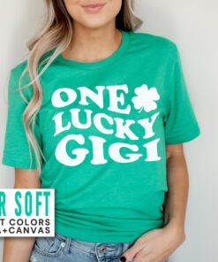 lucky gigi shirt for st patricks day green clover grandma t shirt cute gigi tee for saint pattys day celebrations 6x79t