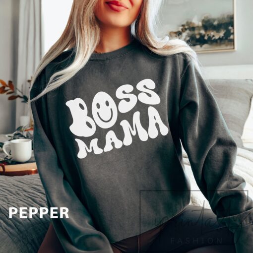 mama boss sweatshirt for moms entrepreneur mom hoodie cute mothers day shirt best mom ever gift for small business owners hpidp