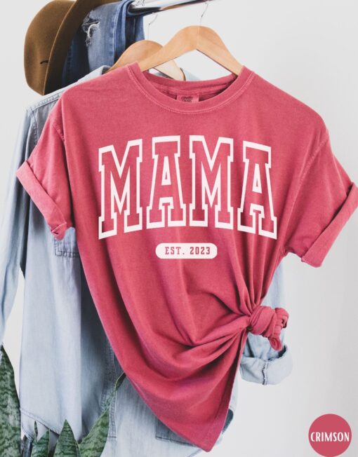 mama est 2023 shirt custom t shirt for new moms first mothers day gift cute pregnancy announcement tee dttdz