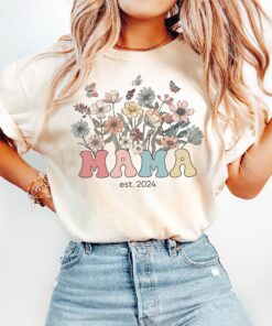 mama est 2024 shirt custom t shirt for new moms mothers day gift baby shower gift funny mom shirt 1vq0y