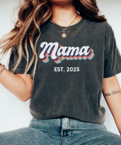 mama established 2023 shirt cute retro new mom tee personalized mama reveal t shirt for mothers day gifts bsquw