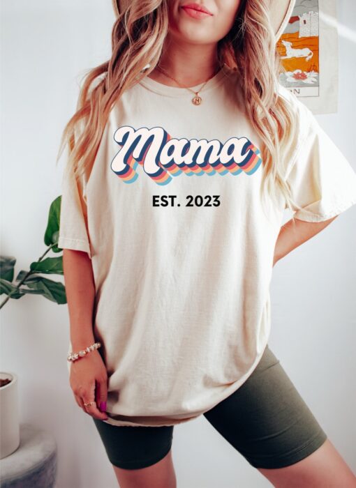 mama established 2023 shirt cute retro new mom tee personalized mama reveal t shirt for mothers day gifts hhkl3