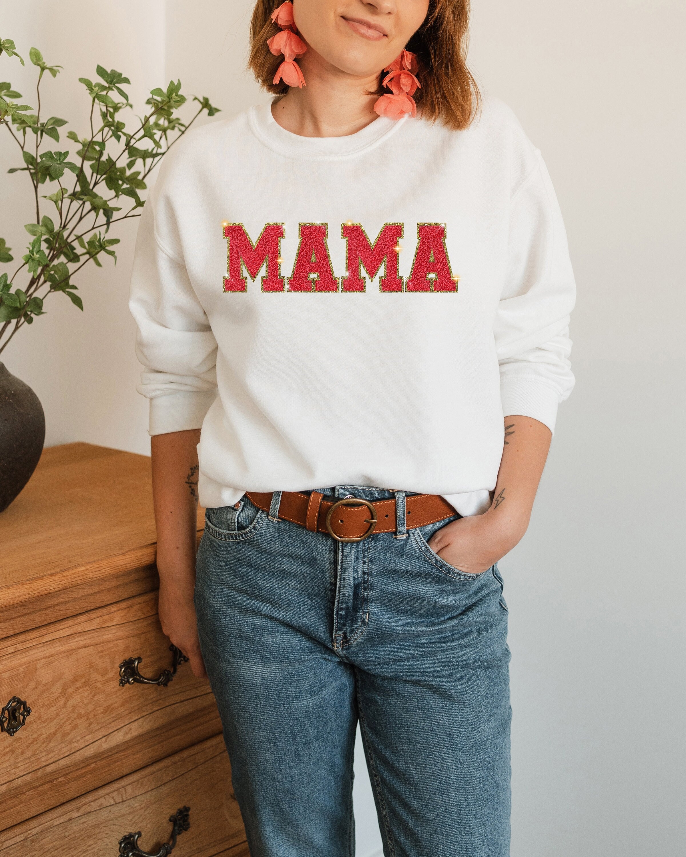 mama glitter sweatshirt with patch letters for new moms best mom ever shirt perfect for mothers day zmvc5 scaled