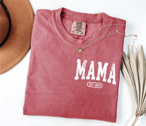mama pocket shirt for new mothers personalized mothers day shirt cute mom life crewneck top e9rgj