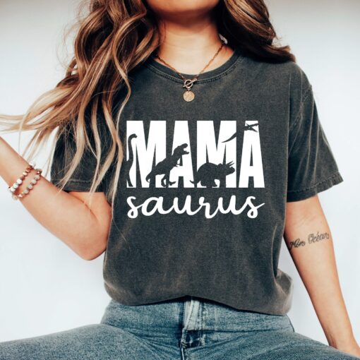 mama saurus shirt for moms cute pregnancy announcement unique mothers day and birthday gift 4levm