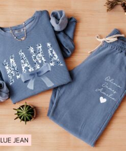 mama sweatshirt and sweatpants set with blue bow best mom ever shirt for mothers day birthday new mom baby shower gift enhd6