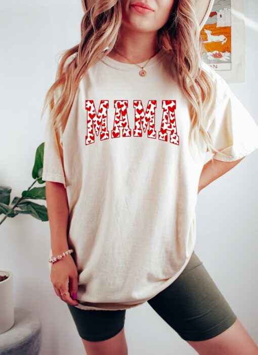 mama t shirt with red hearts cute mama sweatshirt for mothers day and valentines day gifts for moms wqjuo