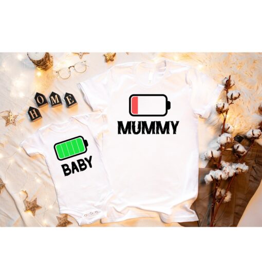 matching mum and baby gift set with baby bodysuit and mom t shirt for new moms personalized gifts for mother and child irk35