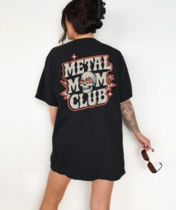 metal mom club graphic tee for women vintage punk rock shirt cute retro grunge style fun mom life apparel pshnc