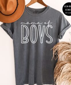 mom of boys shirt outnumbered by boys cute oversized mom life t shirt perfect for new moms and mothers day gifts uqa4u