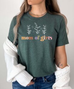 mom of girls t shirt for mothers day flower mom tee best mom ever shirt cute gift for plant lover moms mnrs9