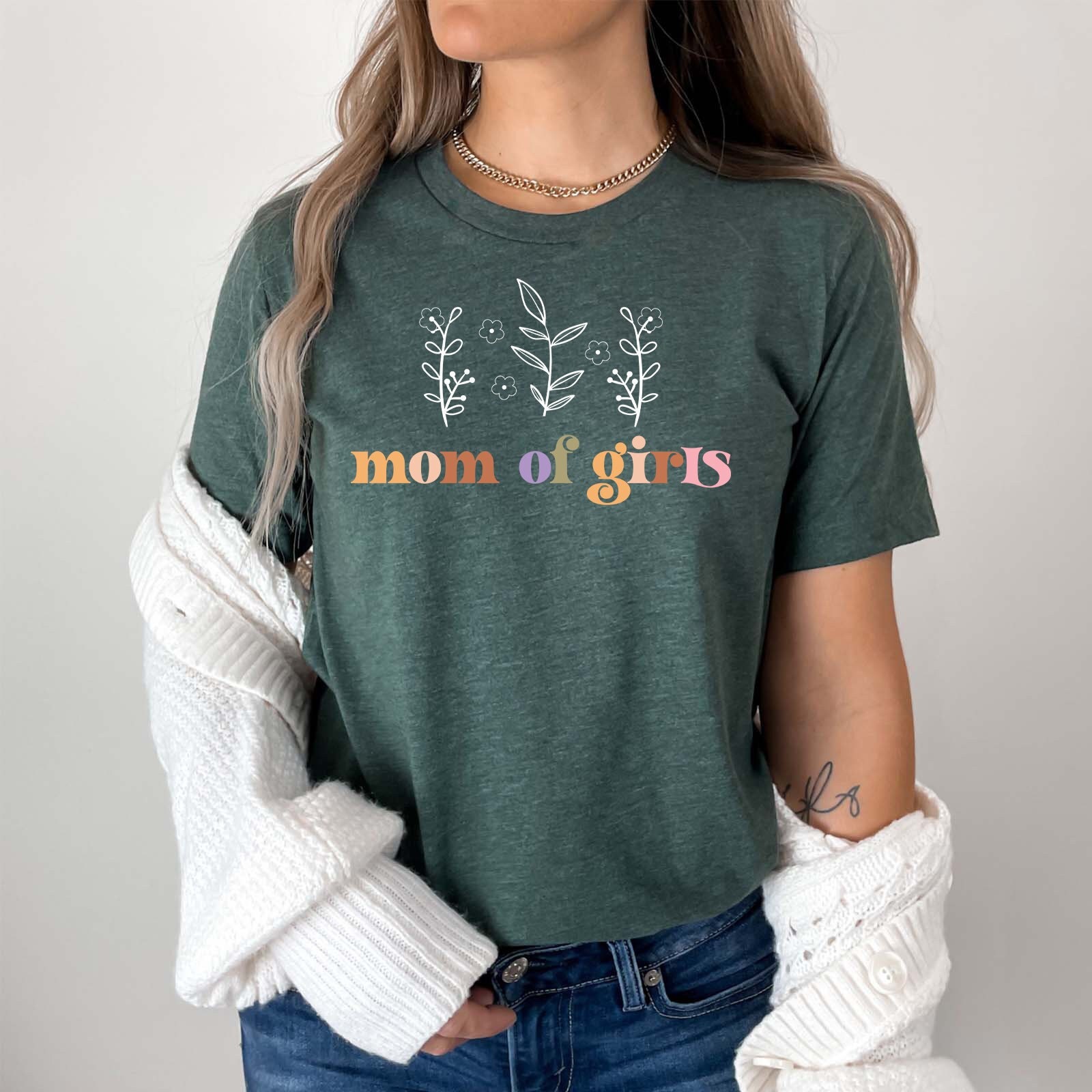 mom of girls t shirt for mothers day flower mom tee best mom ever shirt cute gift for plant lover moms mnrs9