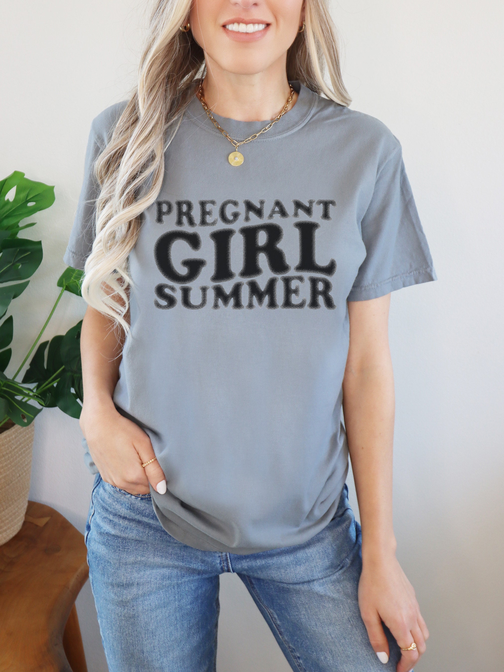 mom to be summer shirt pregnancy announcement tee cute pregnant girl top for baby reveal and new mom gifts 5pz4e scaled