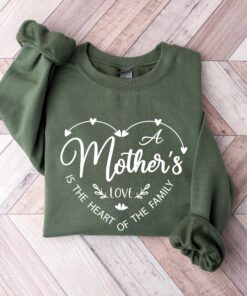 mother heart shirt for moms cute mom life tee mothers day shirt personalized gifts for her xfghe