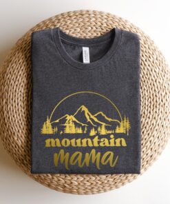 mountain mama shirt for moms who hike camping tee cute 70s style mountain mom t shirt adventure apparel for outdoor lovers lrlgw