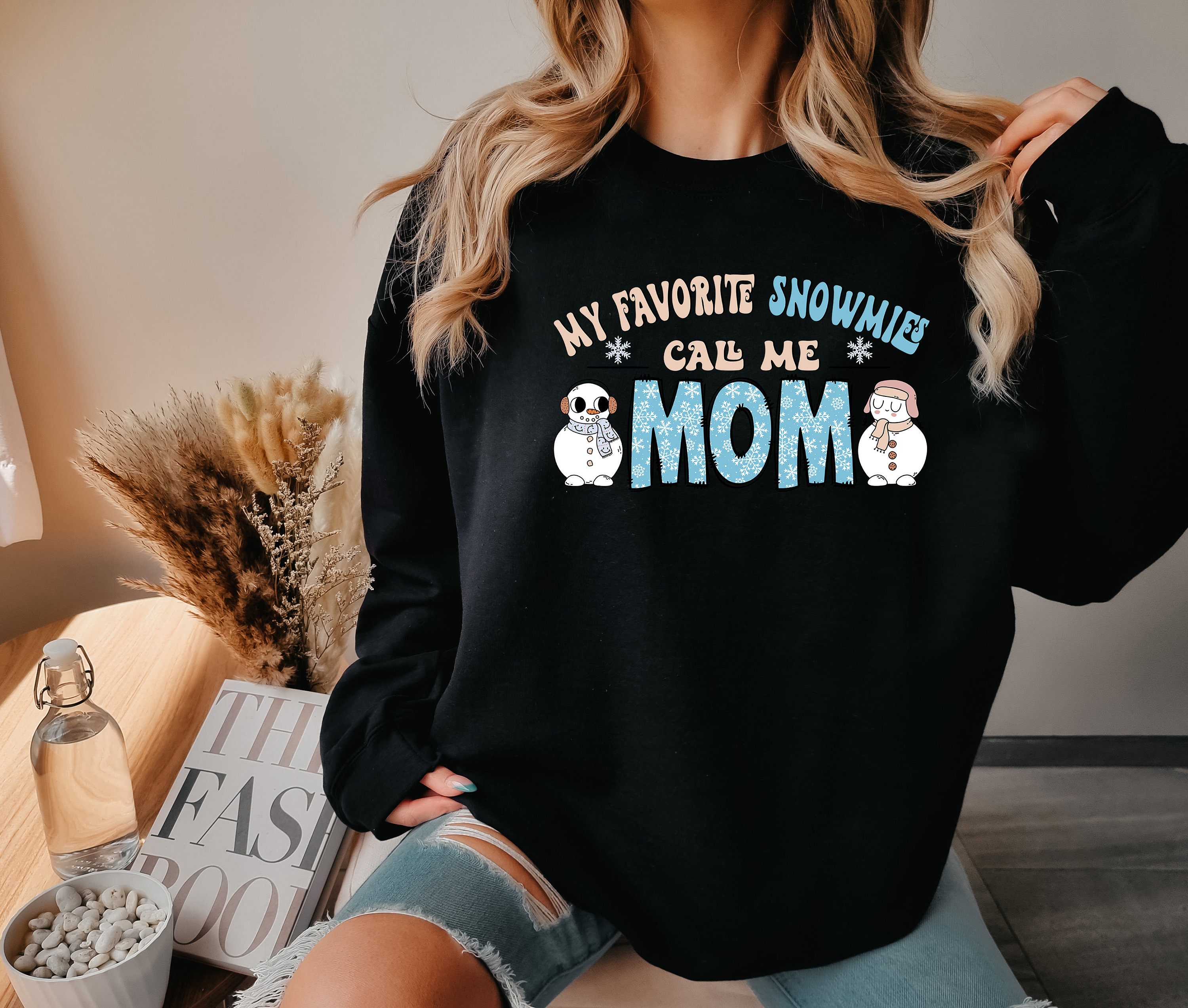 my favorite snowmies call me mom shirt funny mom tee for mothers day cute mom gift christmas shirt 9mhuz scaled