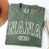 nana est year shirt for new grandma announcement retro gigi crewneck best grandma ever gift ofon5