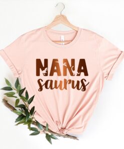 nana saurus shirt for grandma cute grandmother shirt mothers day gift unique nana t shirt funny mom life shirt 5mzsx