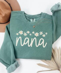 nana sweatshirt crewneck sweater for grandma personalized gift mothers day pregnancy reveal unique nana gifts sgkjs