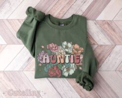 new aunt sweatshirt promoted to aunt pregnancy reveal gift floral shirt for aunt to be with wild roses design 7ketj