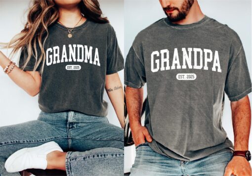 new grandma shirt funny pregnancy announcement shirt gift for grandpa christmas grandparent t shirt qnnrm