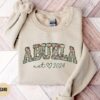 personalized abuela sweatshirt custom floral grandma crewneck shirt for pregnancy announcement and christmas gift dg1jn