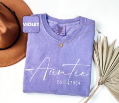 personalized aunt est 2024 t shirt custom aunt to be shirt baby announcement tee matching family gifts ukolb scaled