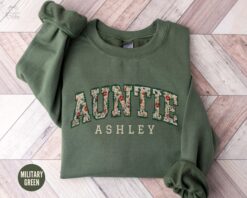 personalized aunt sweatshirt custom birthday gift sister mothers day christmas sweater pregnancy reveal crewneck phhds